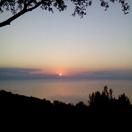Ellenas- Lefkada